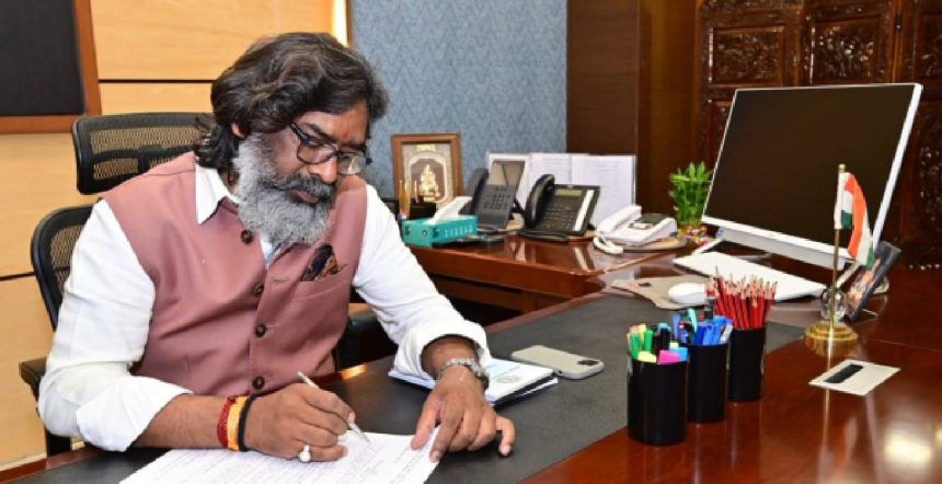 Jharkhand Cabinet ministers to be sworn in today; Congress to get 4 berths, RJD 1