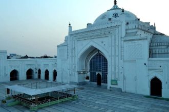 Budaun mosque row: Complete arguments on December 10, court tells Muslim side