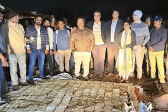 Massive seizure in IT raids: 52 kg gold, Rs 10 crore cash found in Bhopal