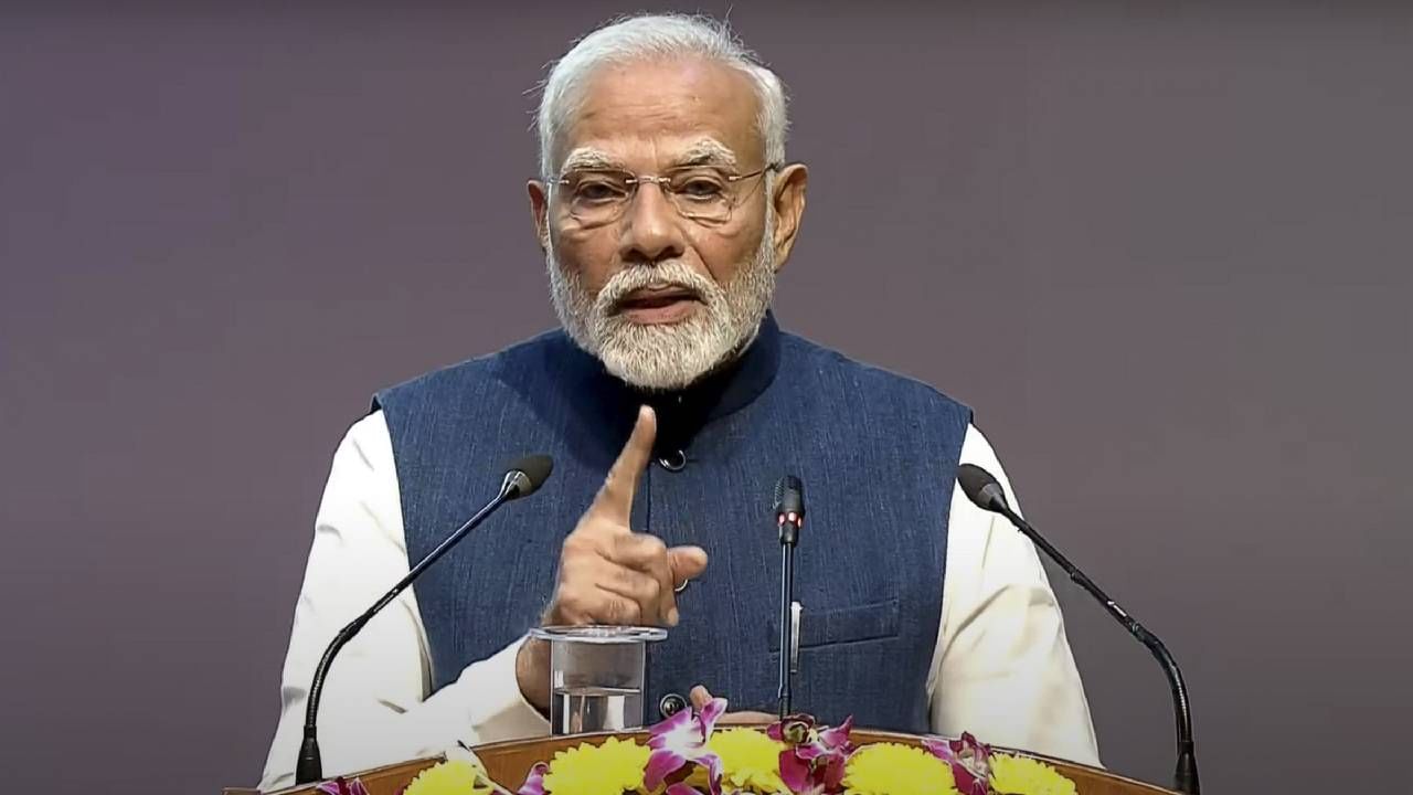 Death threat to PM Modi: Mumbai cops receive message about plot by ISI agents Death threat to PM Modi: Mumbai cops receive message about plot by ISI agents