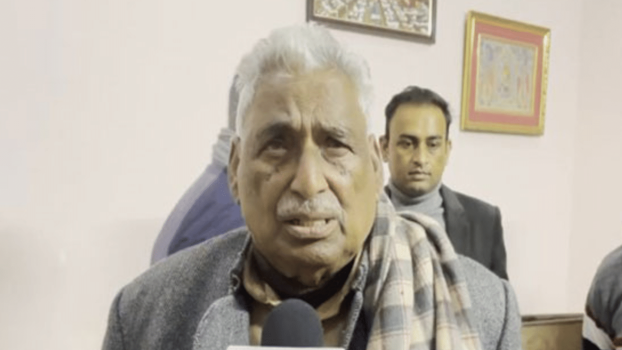 Sambhal violence: SP delegation to meet victims’ families, provide Rs 5 lakh aid Sambhal violence: SP delegation to meet victims’ families, provide Rs 5 lakh aid