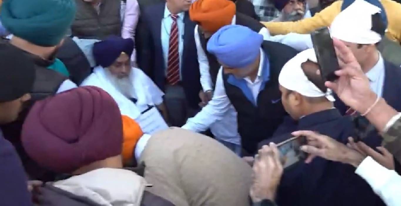 Sukhbir Badal performs ‘seva’ at another Sikh shrine a day after assassination bid