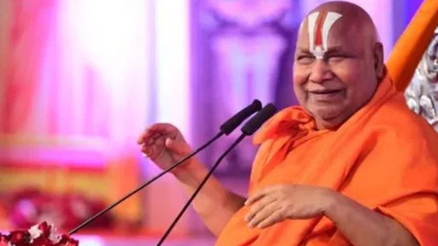 Hindu seer Swami Rambhadracharya opposes Mohan Bhagwat’s view on mandir-masjid debate