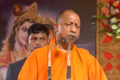 ‘Auranzeb’s descendants are pulling rikshaws’: UP CM slams destroyers of temples