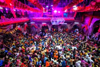 ‘No half-pants, mini skirts’: Banke Bihari temple urges visitors to dress modestly