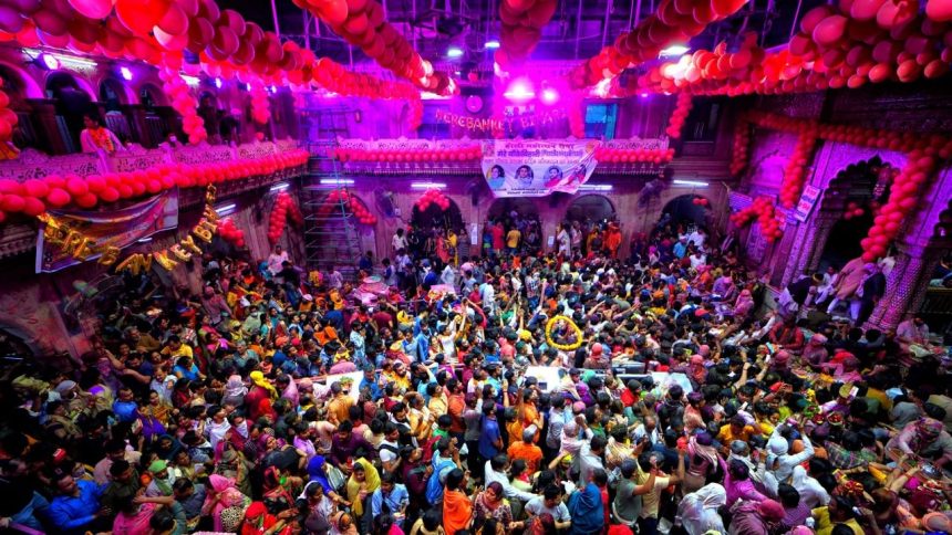 ‘No half-pants, mini skirts’: Banke Bihari temple urges visitors to dress modestly