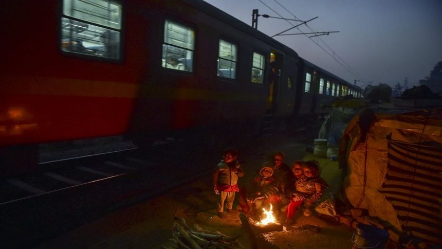 Weather updates today: North India under grip of cold wave, IMD issues rain warning