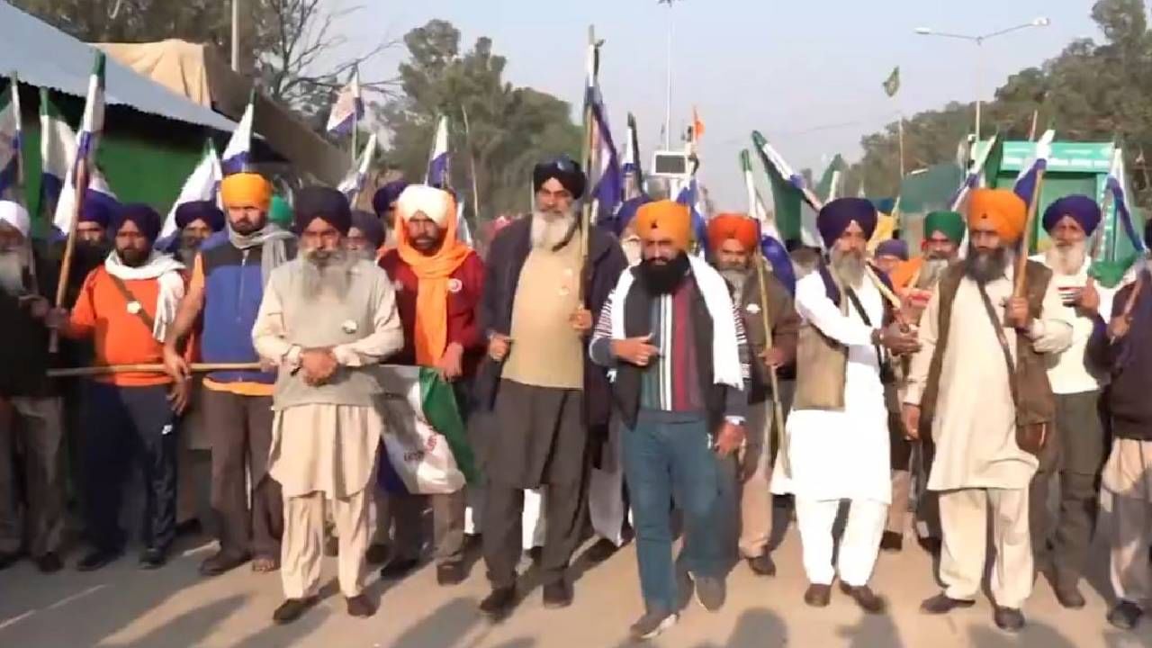 Farmers begin ‘Dilli Chalo’ march from Shambhu border, Delhi-Haryana security tight
