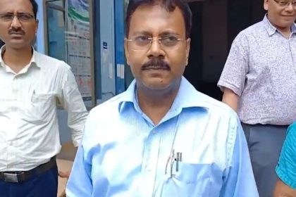 ‘It seems system failing us’: Victim’s parents after RG Kar case accused granted bail