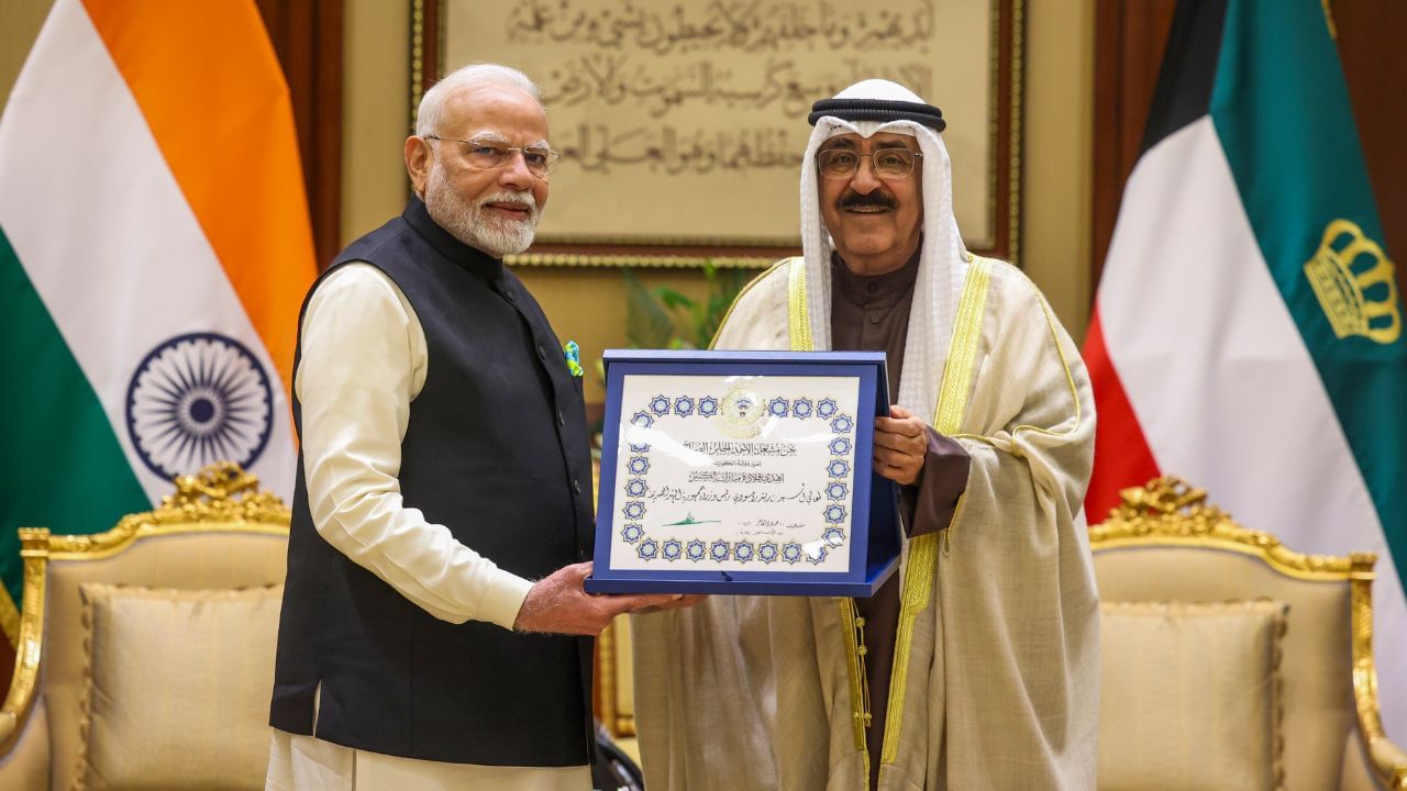 PM Modi awarded Kuwait’s highest honour, ‘The Order of Mubarak Al Kabeer’ PM Modi awarded Kuwait’s highest honour, ‘The Order of Mubarak Al Kabeer’