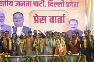 Delhi assembly elections: Four AAP leaders including two councillors join BJP