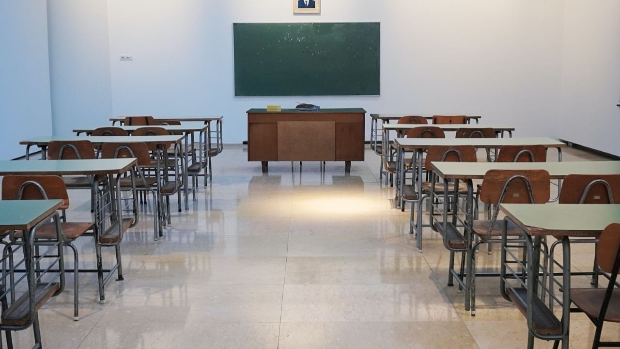 Class 3 girl collapses in Ahmedabad school, dies of cardiac arrest Class 3 girl collapses in Ahmedabad school, dies of cardiac arrest