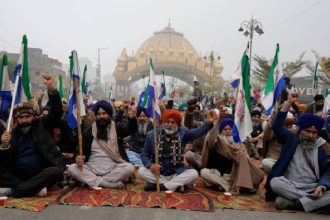 Farmers to skip Supreme Court panel meet today ahead of hearing on Dallewal’s health