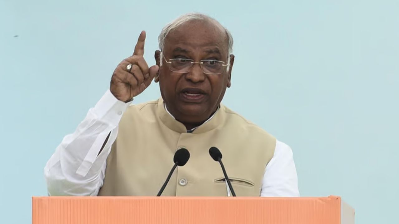 ‘Every sacred tenet of the Constitution being shredded’: Congress prez Mallikarjun Kharge slams Centre