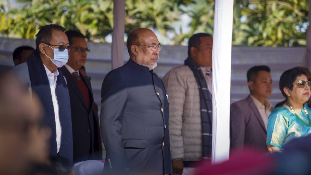 In bid to restore stability amid ethnic violence, Manipur government transfers 70 bureaucrats, senior cops In bid to restore stability amid ethnic violence, Manipur government transfers 70 bureaucrats, senior cops