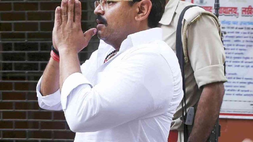 Lakhimpur violence: SC asks UP Police to file report on allegations against Mishra