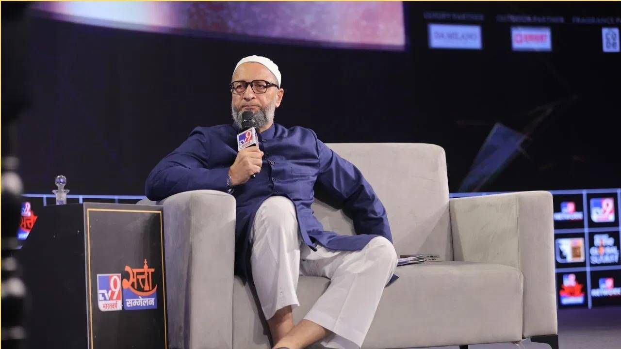 Delhi HC upholds order dismissing plea to de-register Asaduddin Owaisi’s AIMIM Delhi HC upholds order dismissing plea to de-register Asaduddin Owaisi’s AIMIM