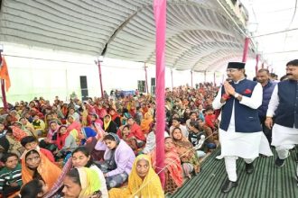 ‘Rs 1 lakh reward for Brahmin couple who have 4 kids, announces MP Brahmin body chief