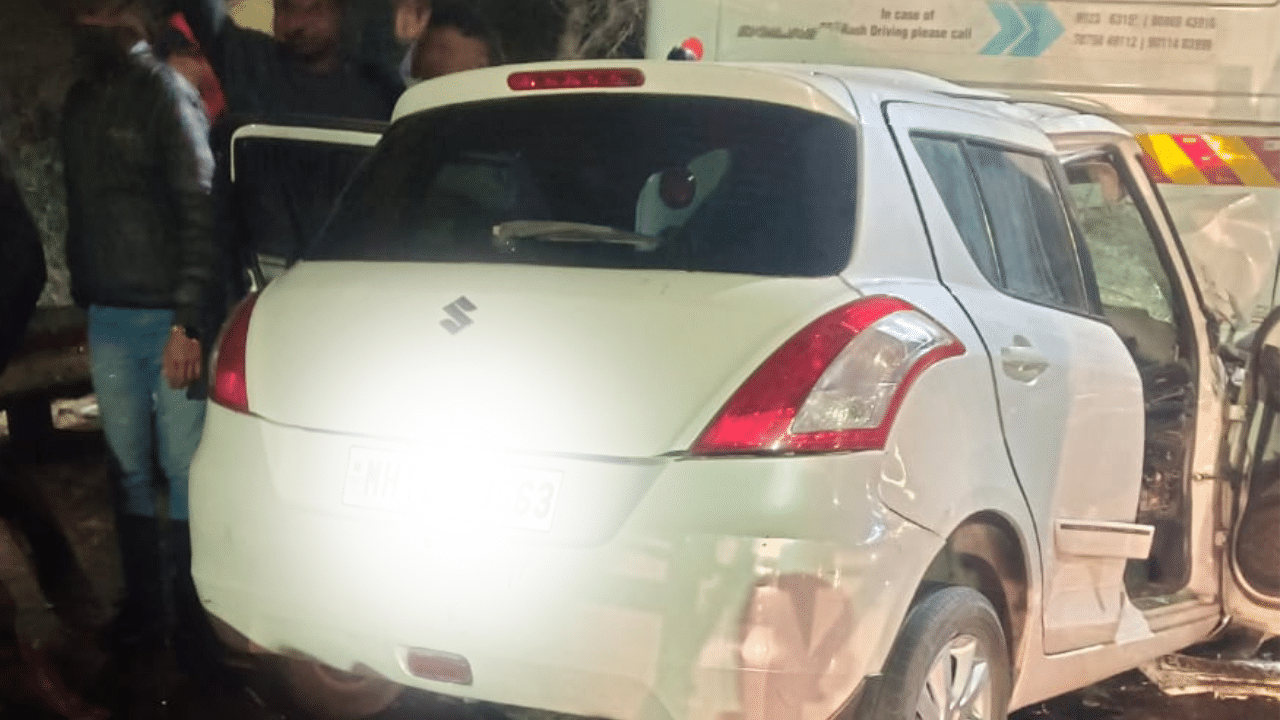 Pune accident: Two dead, four injured in car-bus collision on Vadgaon Bridge