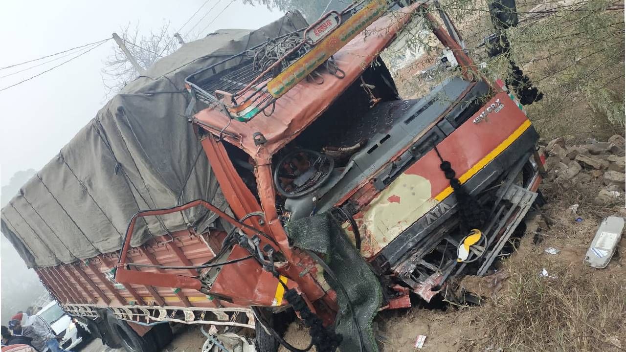 Nine killed as pick-up van collides with truck in Punjab’s Firozpur