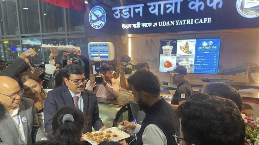 India’s first ‘affordable’ airport food outlet in Kolkata records 900 daily footfall