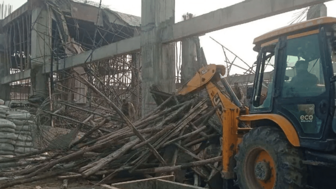 Under-construction lintel collapses at Kannauj railway station; many feared trapped