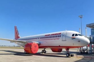 ‘Don’t trust you’: Passengers create ruckus as Air India flight gets delayed; video goes viral 7 ‘Don’t trust you’: Passengers create ruckus as Air India flight gets delayed; video goes viral