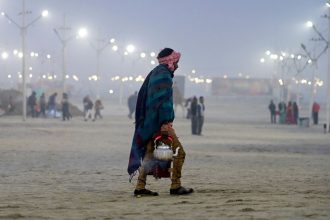 North India continues to reel under severe cold wave; light rain likely today