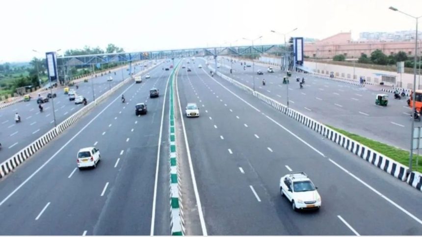 Good news for commuters: Construction work on the 63-km Kanpur-Lucknow Expressway to be completed before time