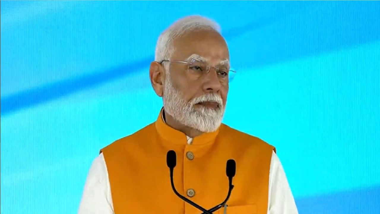 ‘Be blessed with wonderful health’: PM Modi extends greetings on New Year 2025