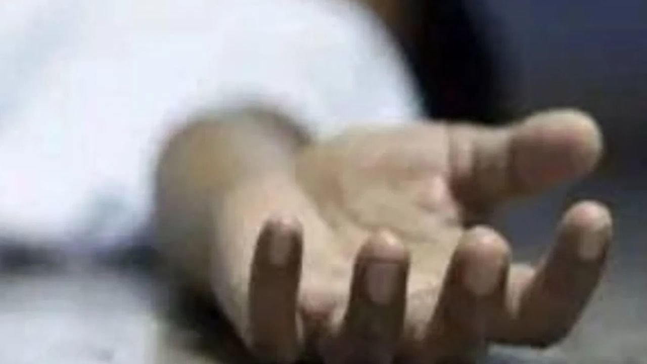 UP man ignores wife’s insistence to wash his hands after spraying pesticides, dies after eating dinner