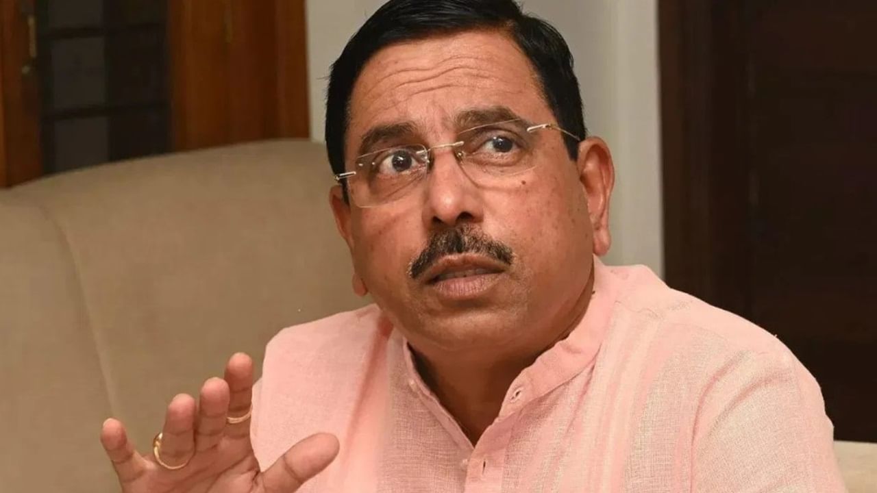 Today’s Congress is completely different from that of 1924: Pralhad Joshi