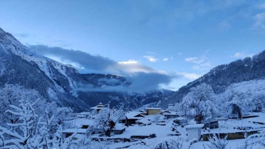 Uttarakhand: Weather to change again; snowfall likely in hilly districts on 16-17 Jan