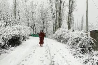 North India weather: Heavy snowfall expected in J&K; thunderstorm likely in Punjab