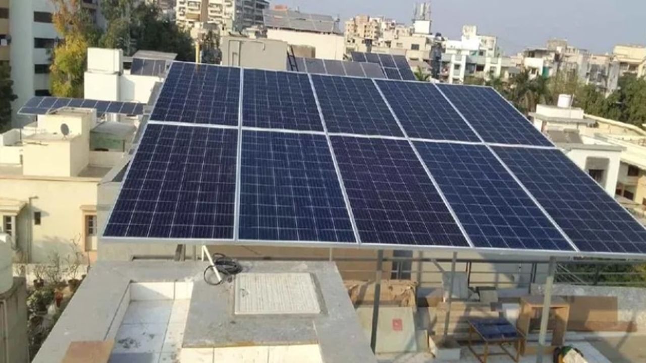 PM Surya Ghar Yojana: J&K Govt fixes target of 30,000 installations by March PM Surya Ghar Yojana: J&K Govt fixes target of 30,000 installations by March