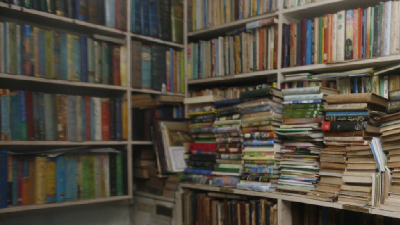 Kashmir book raids spark outrage, critics slam police seizure of ‘banned literature’ Kashmir book raids spark outrage, critics slam police seizure of ‘banned literature’