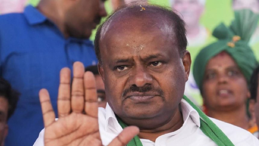SC dismisses HD Kumaraswamy’s plea seeking quashing of proceedings in corruption case