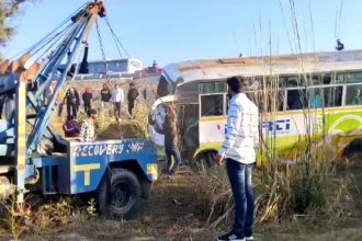 Jaipur: Class 12 girl dead, 9 critical after bus with 30 children crashed on NH-52