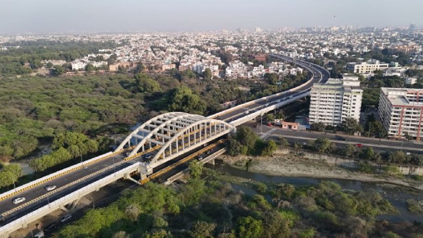 Lucknow gets two new flyovers in Indira Nagar and Munshi Pulia | Check routes, travel time & more