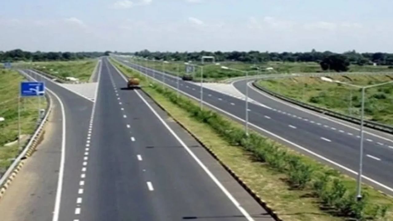 Lucknow-Kanpur Greenfield Expressway to be operational by June 2025, cut travel time to 45 minutes Lucknow-Kanpur Greenfield Expressway to be operational by June 2025, cut travel time to 45 minutes