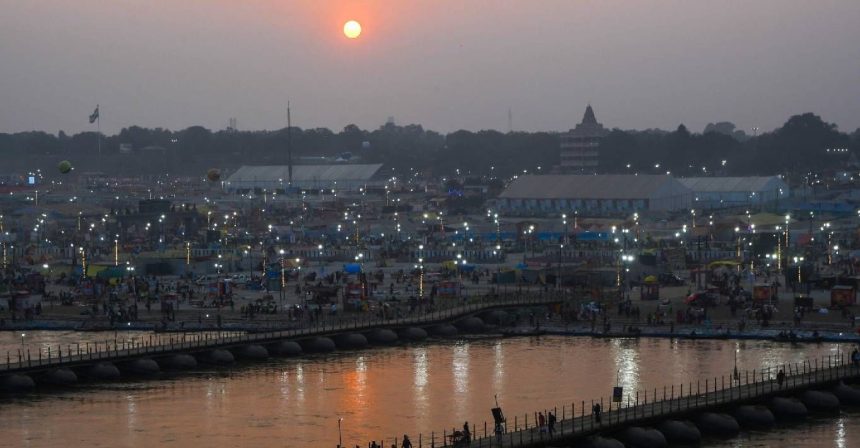 Acharya Avdheshanand Giri presides over ‘Jan Jatiya Yuva Kumbh’ at ongoing Maha Kumbh