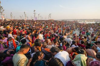 Maghi Purnima snan: Yogi dispatches his 50 top officers to Prayagraj; schools shut in 4 districts