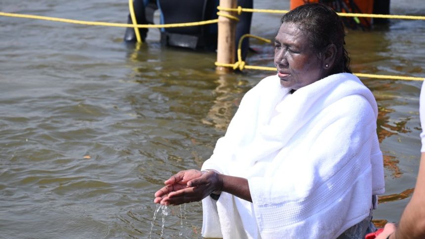 Video: President Droupadi Murmu takes holy dip at Maha Kumbh, visits temples in Prayagraj