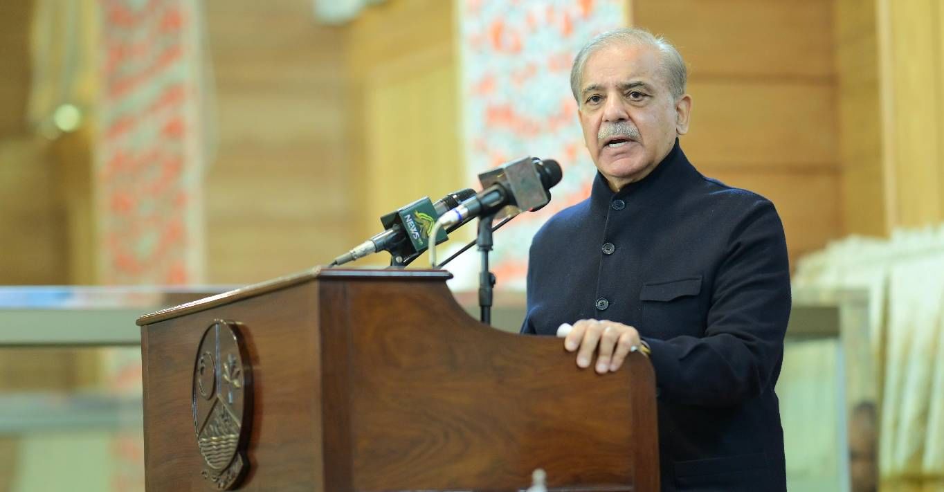 Pakistan wants to resolve Kashmir issue with India through dialogue: Shehbaz Sharif Pakistan wants to resolve Kashmir issue with India through dialogue: Shehbaz Sharif