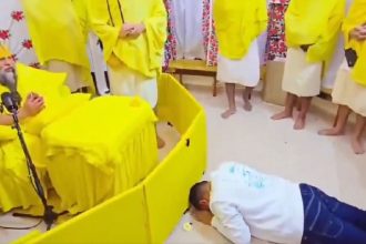 ‘Misled by YouTubers’: NRI Green society head apologises to Premanand Maharaj over padyatra row