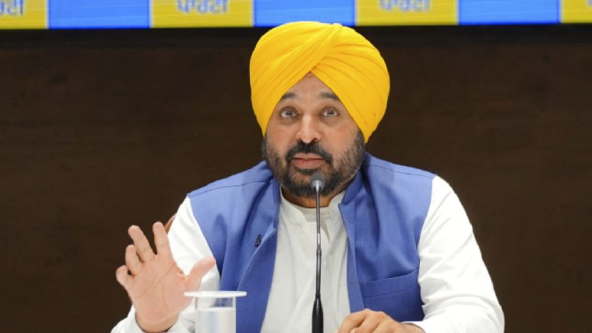 Punjab CM accuses Centre of defaming state over US deportation flights to Amritsar