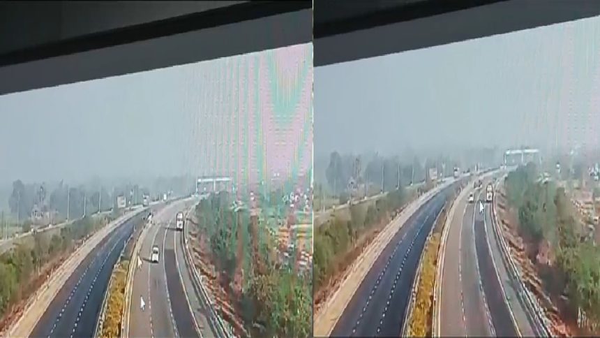 SUV rolls over multiple times on Purvanchal Expressway after tyre burst; 3 critical | Video 1 SUV rolls over multiple times on Purvanchal Expressway after tyre burst; 3 critical | Video