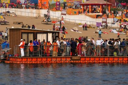 Maha Kumbh Mela 2025: 118-member foreign delegation takes holy dip at Sangam