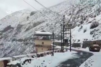 Uttarakhand: Western disturbance brings heavy snowfall in hilly parts, rain in plains