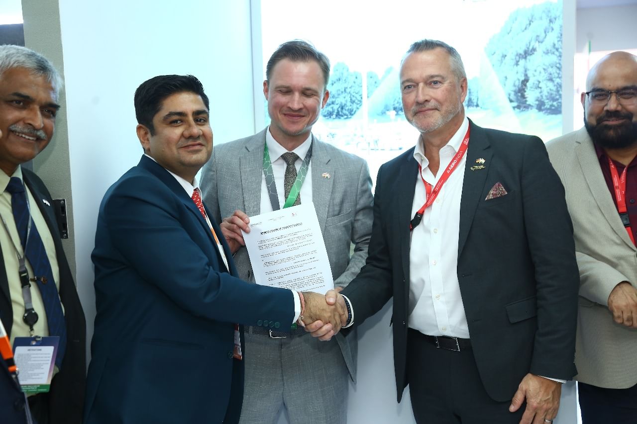 Defence tech companies SAMTEL and HENSOLDT sign MOU for co-production in India